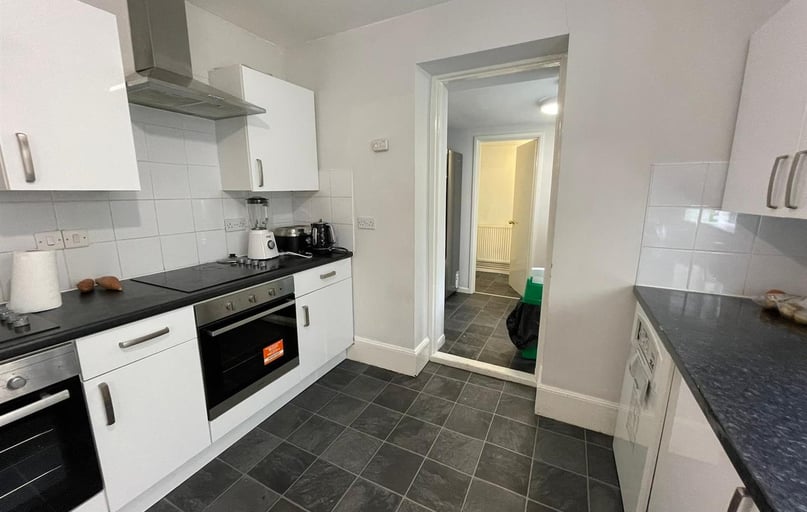 Belgrave Road, Mutley, Plymouth - Image 1